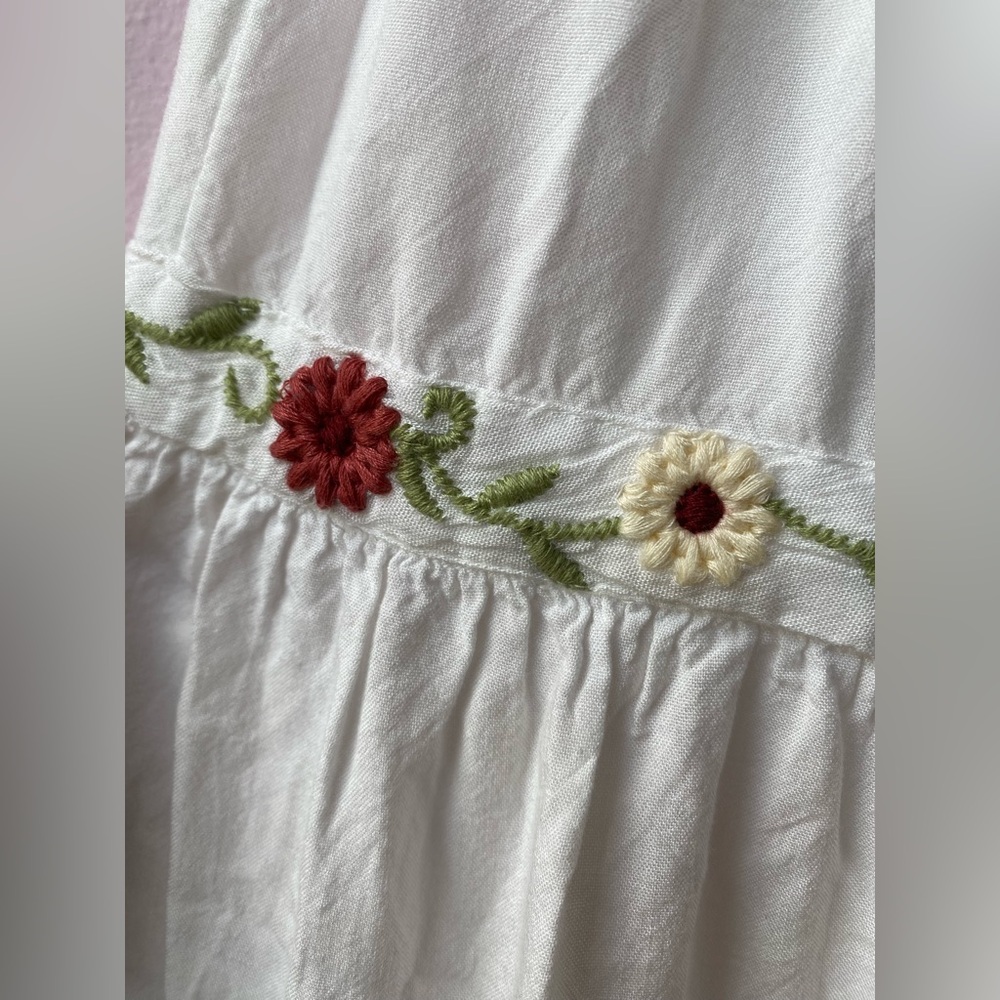 SWEET MAGNOLIA Embroidered Floral White Midi Dress Size Small Boho Cottagecore - Picture 9 of 13